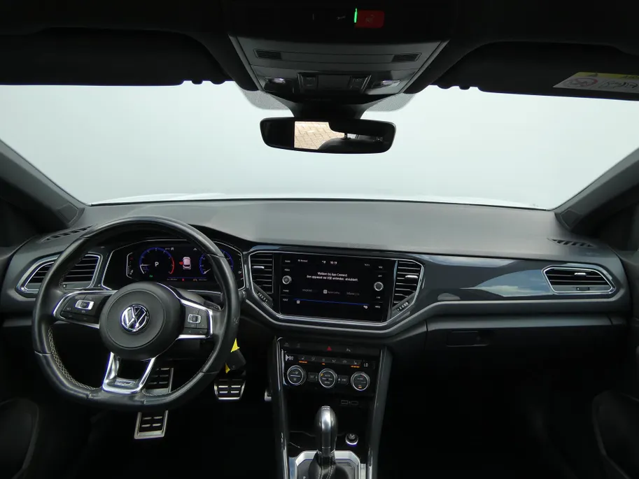 Volkswagen T-Roc 1.5 TSI 150pk 7-DSG T-Roc Business R / virtule cockpit