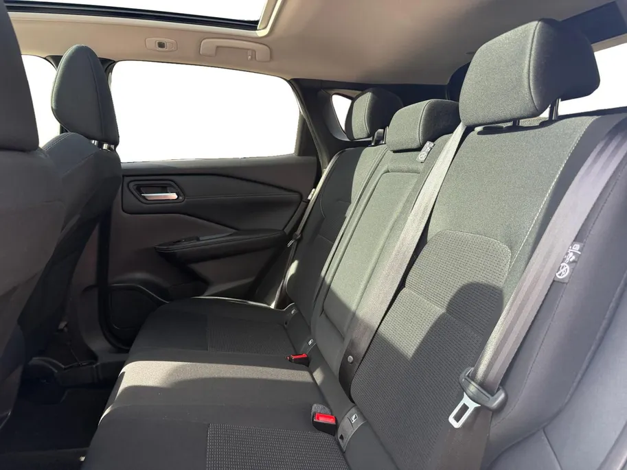 Nissan QASHQAI 1.3 MHEV Acenta | TREKHAAK | CLIMATE | PANO DAK | ACHTERUITRIJCAMERA | CARPLAY |
