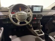 Dacia Sandero Stepway 100PK TCe 100 ECO-G Expression | 1e eigenaar | Trekhaak | Camera | Parkeersensoren | Apple CarPlay/Android Auto | Cruise Control | Licht & Regen Sensor |