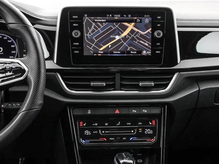Volkswagen T-Roc 1.5 TSI 150pk DSG R-Line Business · Camera · Apple/Android Car Play · Stoelverwarming · Parkeerassistent · ACC · Draadloze Telefoonlader · Garantie t/m 12-04-2027 of 100.000