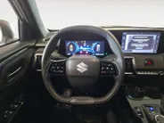 Suzuki e Vitara Style 61 kWh | €2.000.- inruil premie | Direct leverbaar | Hoge instap | Panorama dak | 360 camera | 10 jaar garantie!