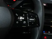 Nissan Micra ENGAGE 40 kWh | 100% electrisch | Parkeersensoren achter | Apple carplay & Android auto | Climate controle | Cruise controle | Bluetooth |
