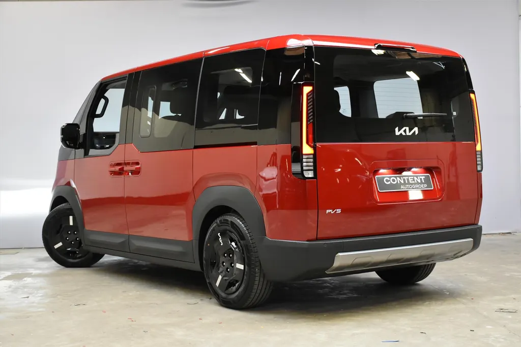 Kia PV5 Passenger 71,2 kWh Plus NIEUW