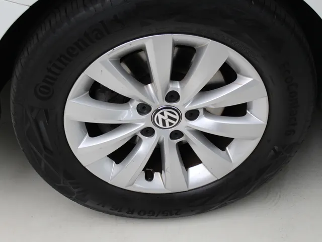 Volkswagen Beetle Cabriolet 1.2 TSI 105pk handgeschakeld | Navigatie | PDC | Stoelverw.