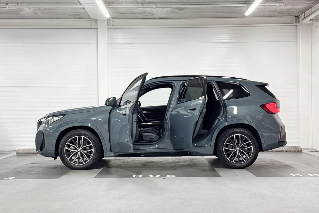 BMW iX1 eDrive20