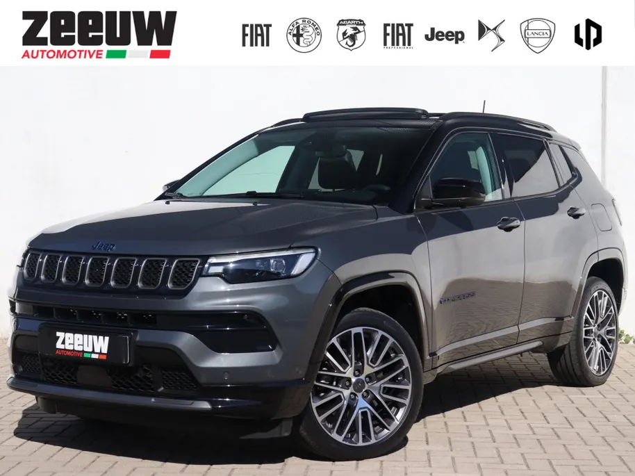 Jeep Compass 4xe 240 PK Hybrid Summit | Pano | Safety | 360cam | 19'
