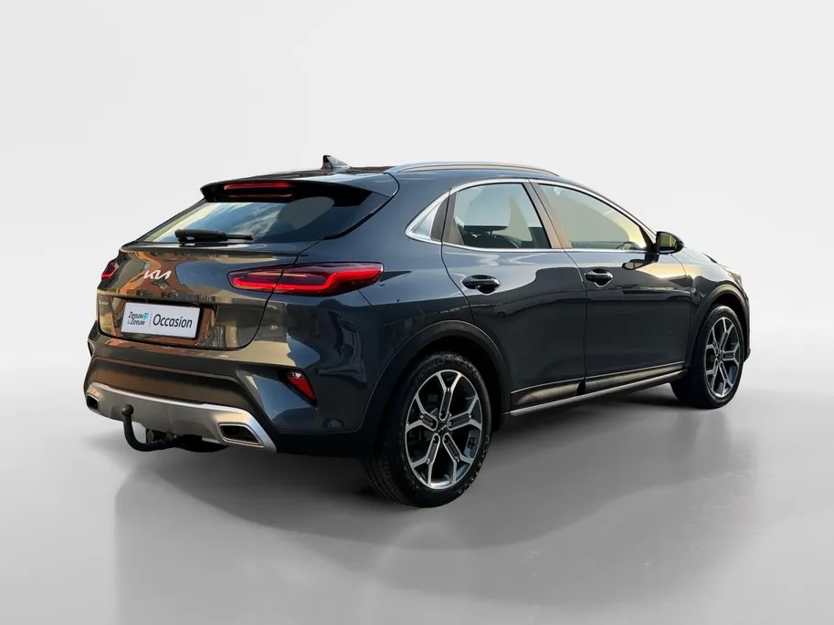 Kia XCeed 1.0 T-GDi DynamicLine | Trekhaak | Achteruitrijcamera | Parkeersensoren achter | Apple/Android Carplay | Navi | Climate Control | LMV