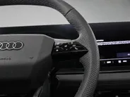 Audi Q6 e-tron Sportback S edition performance 306pk 100 kWh · SOH 97,8% · Panoramadak · Wegklapbare Trekhaak · 360 Camera · Stoelverwarming voor+achter · Bijrijder Display · 19'' Inch · Garantie t/m 10-08-2030 of 100.000km