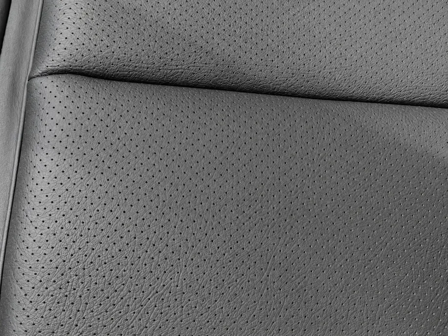 Audi A3 Limousine Advanced edition 30 TFSI 116 PK Limousine · Sonos · Optiekpakket zwart plus · Lichtpakket plus ambient light · MEGA Sale