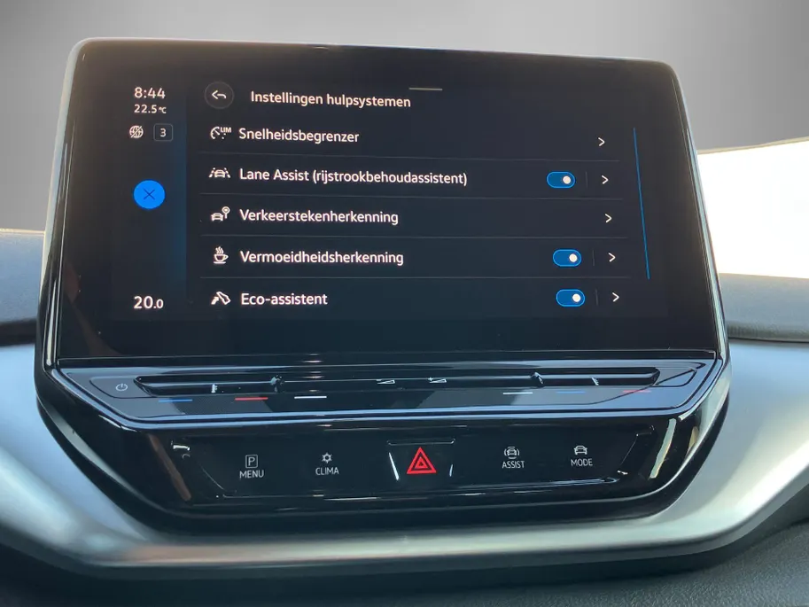 Volkswagen ID.4 Pro 77 kWh 150kW/204PK · Trekhaak · Panoramadak · Parkeersensoren · Apple/Android Car Play ·