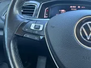 Volkswagen T-Roc 1.5 TSI Sport | Apple Carplay en Androis Auto | Adaptieve Cruise Control | Stoelverwarming | Parkeercamera | Digitale Cockpit