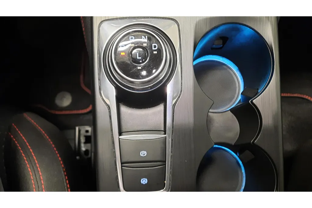 Ford Kuga 2.5 PHEV 225PK ST-Line | Winter Pack |