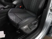 Volkswagen Tayron 1.5 204pk DSG eHybrid R-Line Edition · Panoramadak · 360 Camera · Inklap. Trekhaak · Matrix LED · Dodehoeksensor · Keyless · Garantie t/m 04-08-2029 of 100.000km