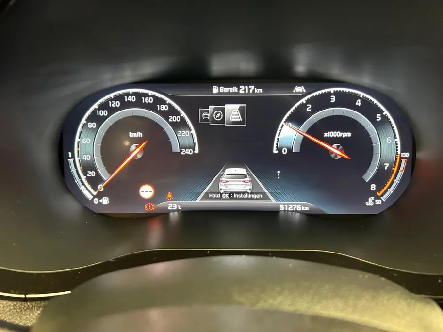 Kia ProCeed 1.0 T-GDI GT-Line | Elektrisch Glazen Schuif / Kanteldak | Apple Carplay / Android Auto | Navigatiesysteem | Stoel + Stuurverwarming | Licht + Regensensor | Parkeersensoren + Camera Achter | Cruise Control | 17” Lichtmetalen Velgen | Climate Control Rijst