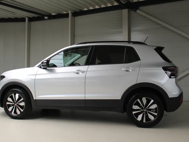 Volkswagen T-Cross 1.0 TSI Life Goal DSG Automaat Navigatie | IQ-Light | Camera | Climate Control | 4-Seizoenen banden
