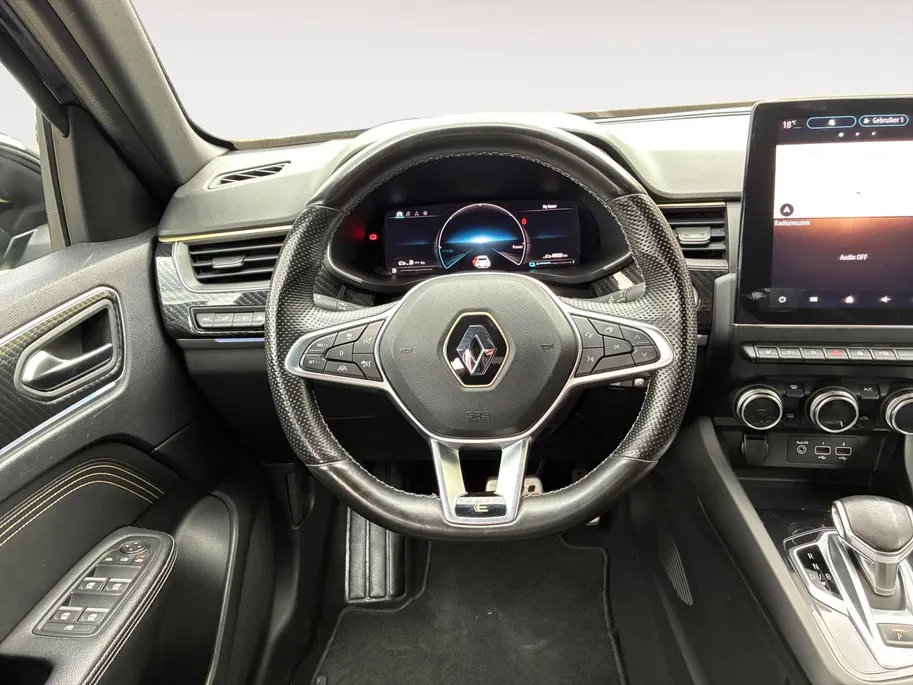 Renault Arkana 1.6 E-Tech Hybrid 145 R.S. Line | Carplay | Camera | Adaptive Cruise Control | Climate Control | Leder en Alcantara