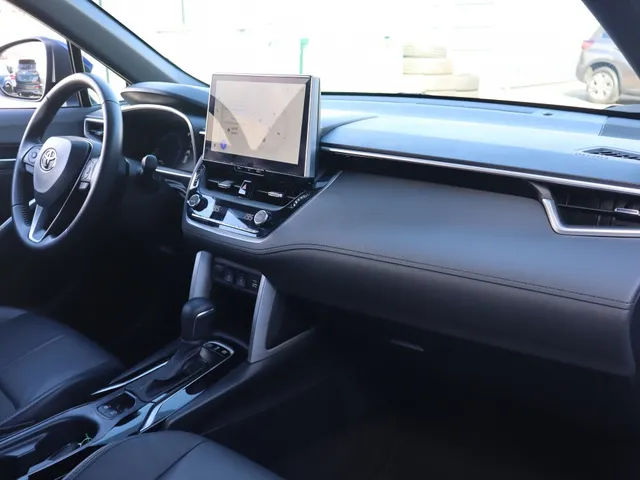 Toyota Corolla Cross Hybrid 140 Style | Blindspot | Stoelverwarming | Parkeersensoren