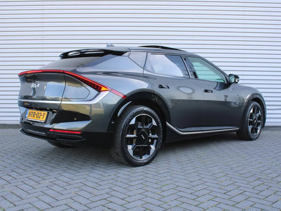 Kia EV6 Plus Advanced 84 kWh | Stuur-/stoelverwarming + ventilatie | Schuifdak | 360 Camera | Leer | Geheugenstoel | Telefoonlader | 20' LM | LED |