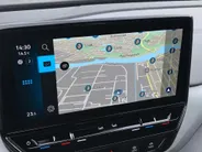 Volkswagen ID.4 Pro 77 kWh 128kW/174PK · Camera + Parkeersensoren · Apple/Android Car Play · Navigatie ·