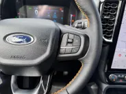 Ford Ranger Wildtrak Double Cab 2.3 PHEV 205 kW/278 pk Automaat | Uit Voorraad Leverbaar | Prijs inclusief BPM & Kosten rijklaar maken | 5 persoons | GRIJS kenteken** | Elektrische Rollertop | Trekhaak | Adaptive Cruise control