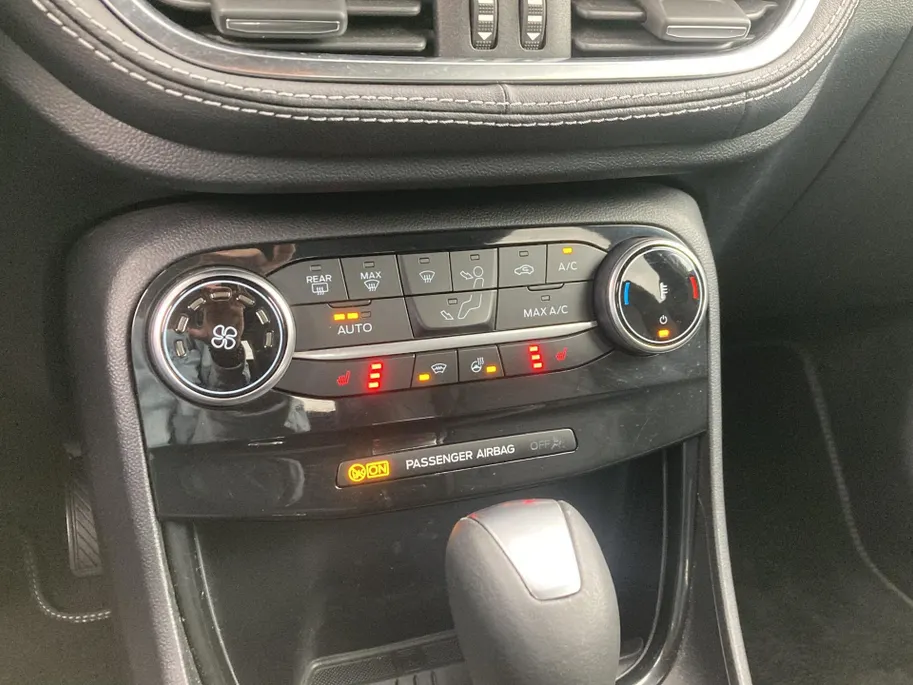Ford Puma 1.0 EcoBoost Hybrid 155pk Automaat ST-line Vignale Lederen bekleding - B&O - massagestoelen - Navi - Winter Pack
