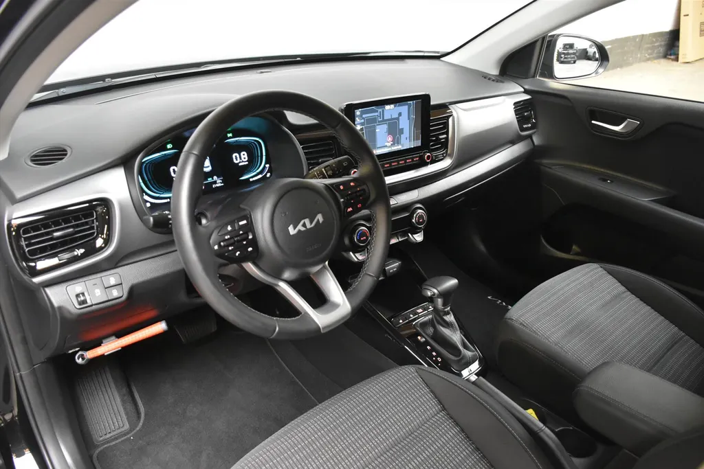 Kia Stonic 1.0 T-GDi MHEV 100pk DCT7 DynamicPlusLine