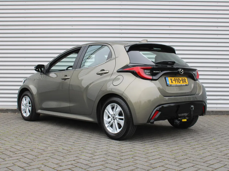 Mazda 2 Hybrid 1.5 Agile | Comfort pakket | Trekhaak | CarPlay | Camera | Stuur-/stoelverwarming | Cruise adapt. | 15' LM |