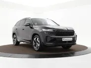 Škoda Kodiaq Sportline Business 1.5 TSI PHEV 150 kW / 204 PK | Black Magic | 19'' tirsuli aero velgen | Trekhaak wegklapbaar | 4000,- inruilvoordeel