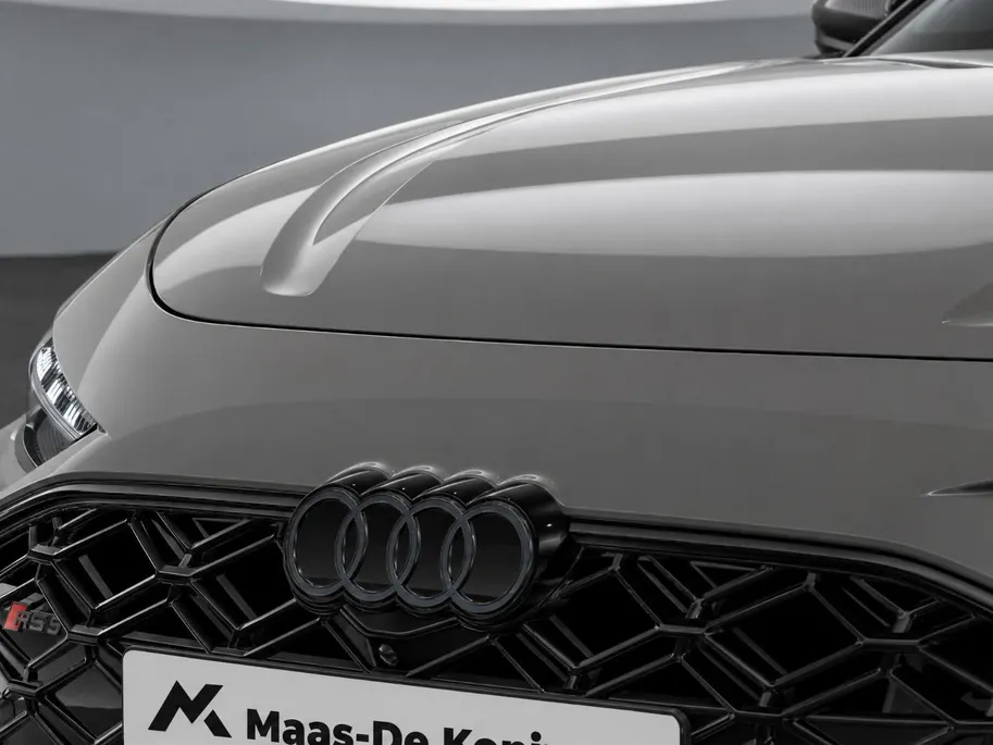 Audi RS5 e-hybrid quattro 639 PK · Audi Sportpakket · Optiekpakket Carbon · Glazen panoramadak · Head-up display · Trekhaak elek. wegklapbaar