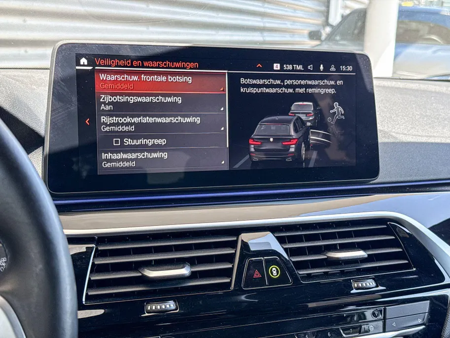 BMW 5 Serie Touring 540i xDrive High Executive
