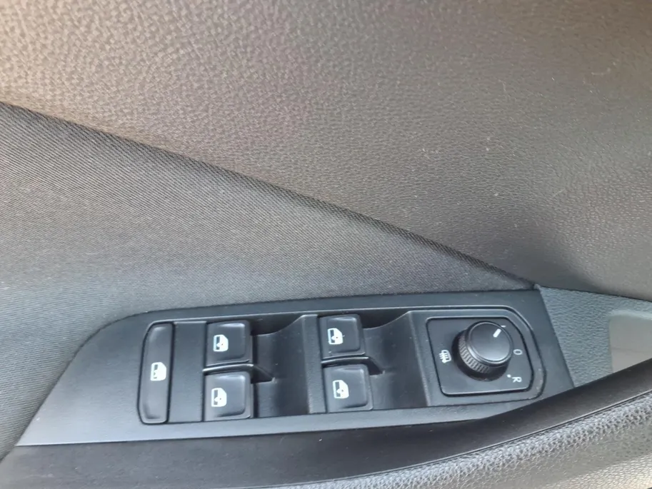 Škoda Kamiq 1.0 TSI Active Andriod/Apple carplay | PDC | Airco | Cruise controle | L.m.velgen | 1 jaar garantie