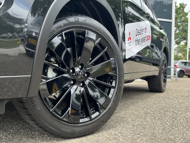 Mitsubishi Outlander 2.4 PHEV Black Edition