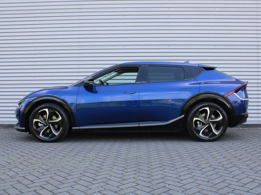 Kia EV6 Edition Advanced 77.4 kWh | Stuur-/stoelverwarming | BTW | Camera | Cruise adapt. | Elektr. achterklep + stoelbediening | 20' LM | 17% bijtelling |