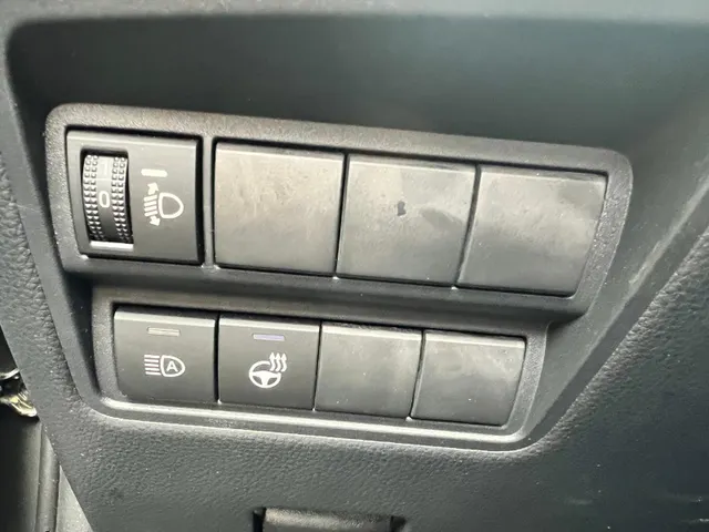 Mazda 2 Hybrid 1.5 Select AUTOMAAT | TREKHAAK | FULL HYBRID | A.CAMERA | HEAD-UP DISPLAY | STOEL- en STUURVERWARMING | APPLE CARPLY/ANDROID AUTO |