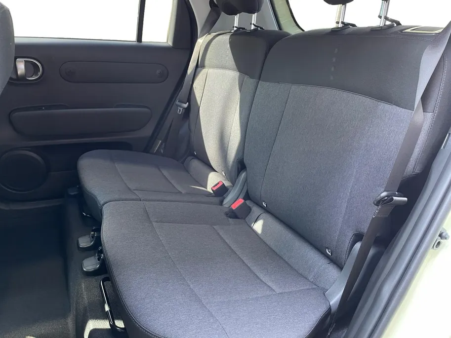 Hyundai Inster Evolve 49 kWh | Nieuw | Uit voorraad leverbaar | Zeer compleet | 360 km range | 360 graden camera | Hyundai Rotterdam - Noord |