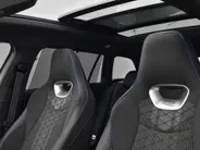 Volkswagen Passat Variant 1.5eHybrid 200kW/272PK R-Line · Panoramadak · Trekhaak · 360°Camera + Parkeersensoren · Garantie t/m 11-11-2030 of 100000km.