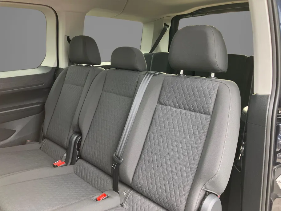 Volkswagen Caddy Combi Maxi 1.5 eHybrid 150pk Life · 7-persoons · Camera · 17' LM velgen · Apple Carplay/Android auto · Adaptive Cruise control · 7-zits