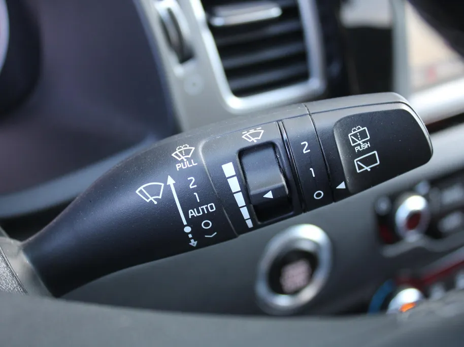 Kia Niro 1.6 GDi Hybrid DynamicPlusLine | Stuur-/stoelverwarming | Camera | Leer | Navi | Clima | Cruise adapt. | Keyless | 16' LM |