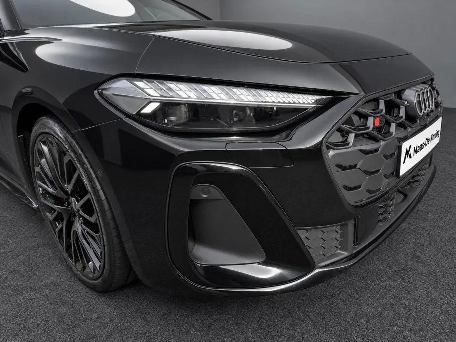 Audi S5 Avant 3.0 TFSI 367pk quattro 50 year edition · 360 Camera · Panoramadak · Premium Sportstoelen · B&O Audio · Alarmklasse 4 · Stoelventilatie · Stoelmassage · 20'' Inch ·
