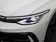 Volkswagen Golf 1.5eTSI/150PK R-Line Black Style DSG · Navigatie · Camera + Parkeersensoren · Apple/Android Car Play · Garantie t/m 18-11-2026  · EXTRA INRUILKORTING ·