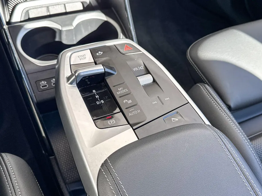 BMW iX1 eDrive20 67 kWh M Sport Edition