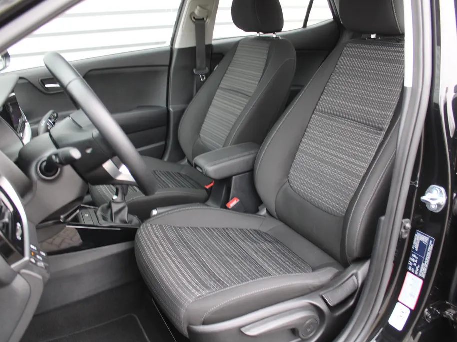 Kia Stonic 1.0 T-GDi MHEV DynamicLine | Camera | Clima | Cruise | Navi | 15' LM | LED | PDC | Apple Carplay/Android Auto |