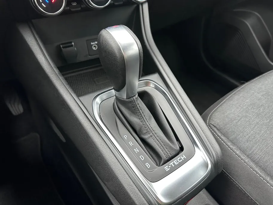 Renault Captur 1.6 E-Tech Plug-in Hybrid 160 Intens | Automaat | Navigatie | Parkeersensoren | Camera | Apple Carplay & Android Auto | Climate Control | 12 Maanden BOVAG Garantie