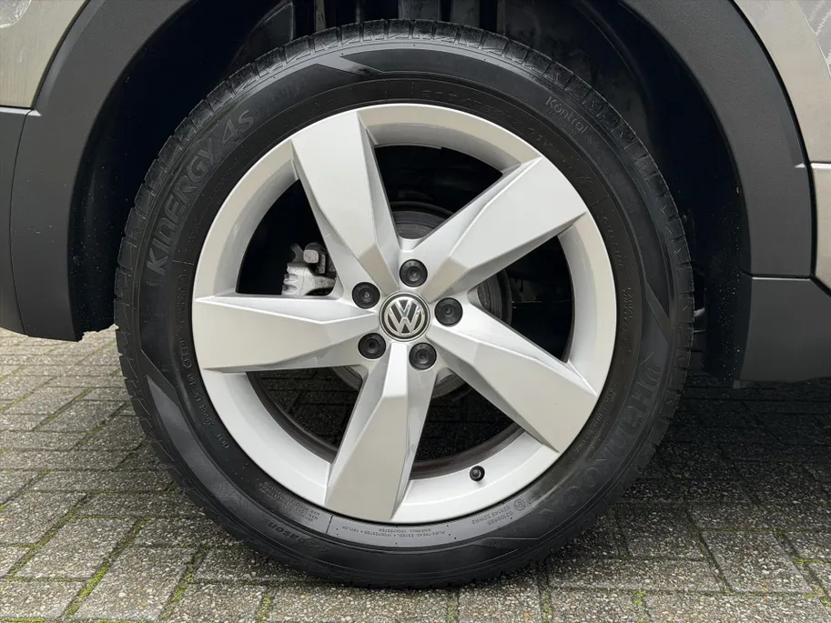 Volkswagen T-Cross 1.0 TSI 115pk Style Business R l Trekhaak l