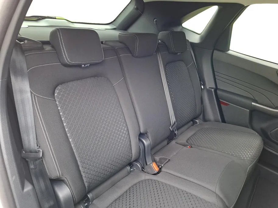 Ford Kuga 2.5 PHEV Titanium | El. Trekhaak | Driver Assistancepack | 360Camera | Adaptive Cruisecontrol | Climate Control | Navigatie | te bestellen