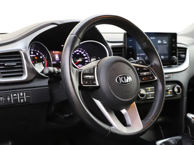 Kia XCeed 1.0 T-GDi ComfortLine | 120 PK | CRUISE | CAMERA | APPLE CARPLAY
