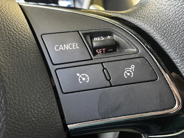 Mitsubishi Eclipse Cross 2.4 PHEV Intense+