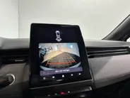 Renault Clio 145PK E-Tech Full Hybrid Techno Automaat Automaat | Digital Cockpit | 9,3'' Navi | Climate Control | Apple CarPlay/Android Auto | Camera | Cruise Control | Armsteun | Lichtmetalen Velgen