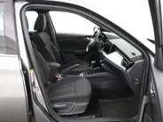 Škoda Kamiq 1.0 TSI 110pk DSG Business Edition · Camera · Trekhaak · Panoramadak · Apple/Android Car Play · Stoelverwarming · Clima · Navigatie · P-Sensoren · 17'' Inch ·