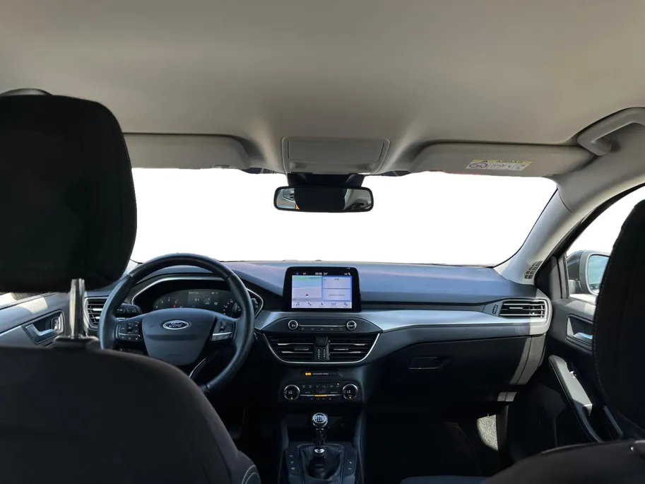 Ford Focus 1.0 EcoBoost Titanium |Winterpack| Apple Carplay/Android Auto| camera| 12 maanden Bovag garantie|